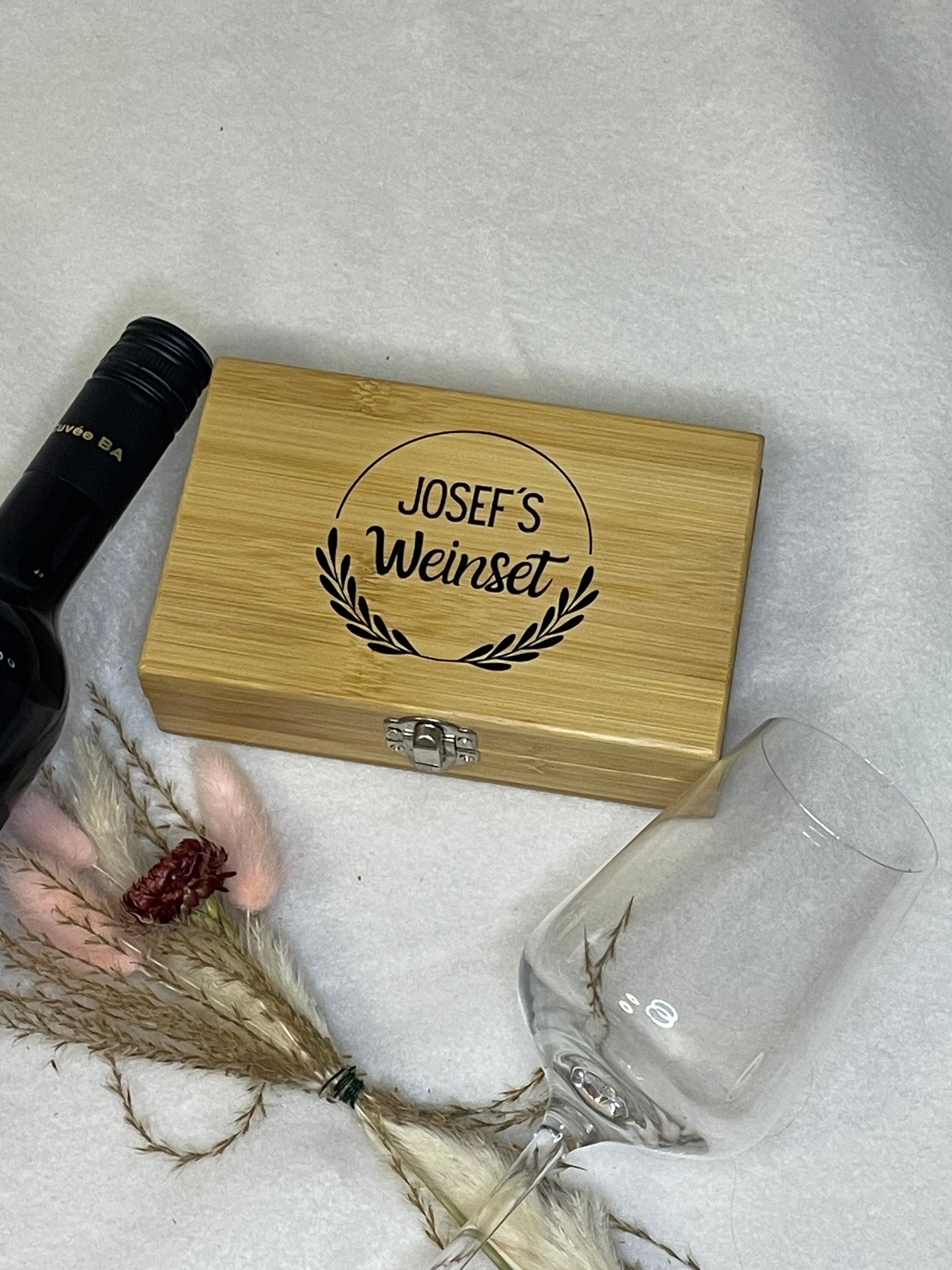 Kleines Wein-Set im Holzkästchen, Personalisierung möglich